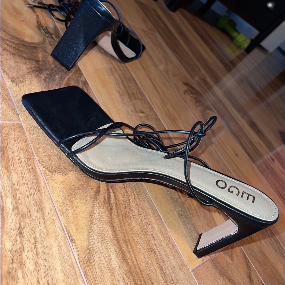 Square Toe Lace Up Thin Block Heel, Size 11